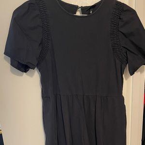 Who What Wear Midi Black dress size M. With pockets!! Worn once!